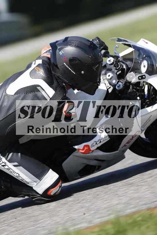 /43 08.08.2025 Discover the Bike ADR/Race 3 rot/547